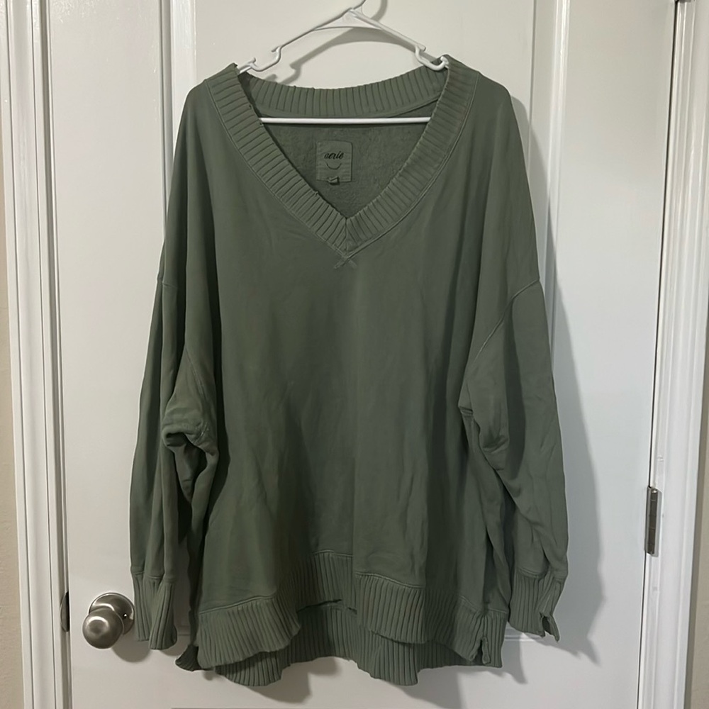 Aerie sweatshirt
